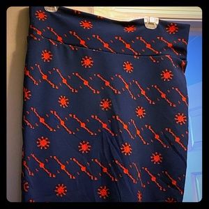 Lularoe Cassie size L